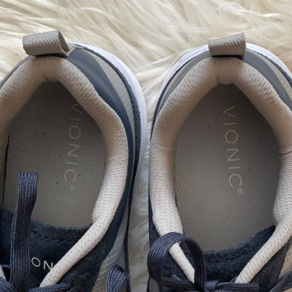 Vionic Ayse Women’s Arch Support Walking Trainer Athletic Sneaker Size 10 NWOB - Picture 3 of 11